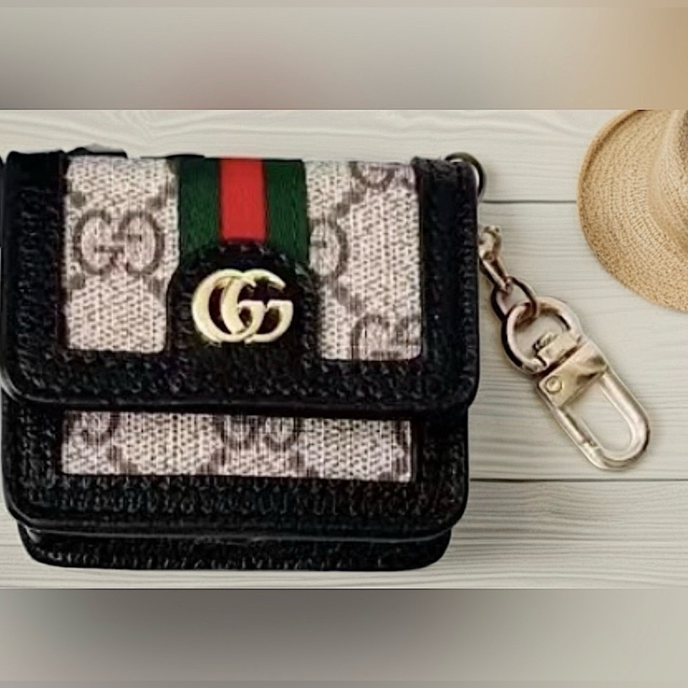 DESIGNER AIRPOD PRO GENERATION 3 PROTECTIVE CASE W/KEYRING